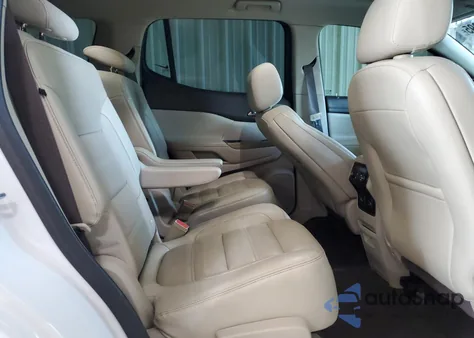 2019 GMC Acadia Denali z USA, uszkodzony, nr VIN 1GKKNXLS0KZ165677